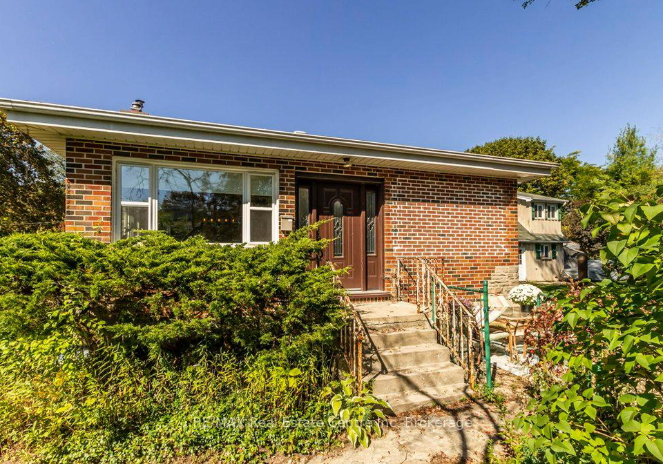 11-riverview-drive-guelph-ontario-x12441367