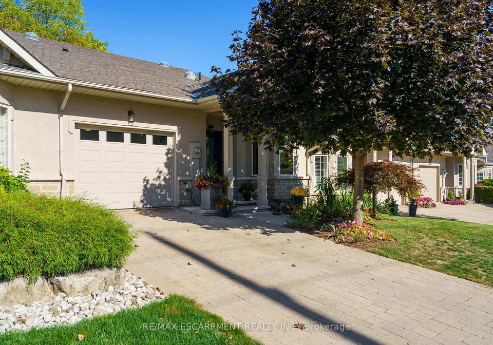 353-park-street-w-hamilton-ontario-x12441455