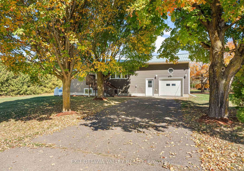 2155-foresters-falls-road-whitewater-region-ontario-x12441547