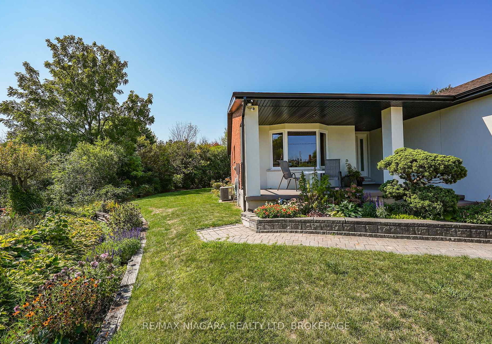 5-lucerne-place-st-catharines-ontario-x12441548