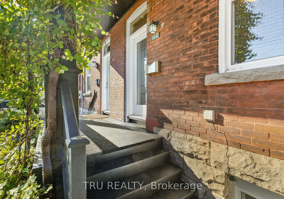 168-arthur-street-ottawa-ontario-x12441605