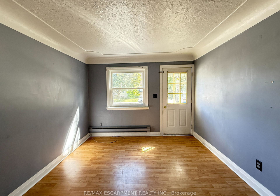 317-brunswick-street-hamilton-ontario-x12441676