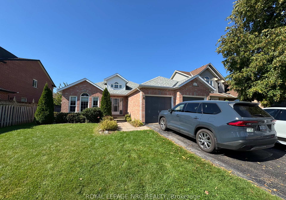 90-farris-avenue-st-catharines-ontario-x12441699