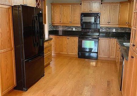 110-vansickle-road-st-catharines-ontario-x12441704