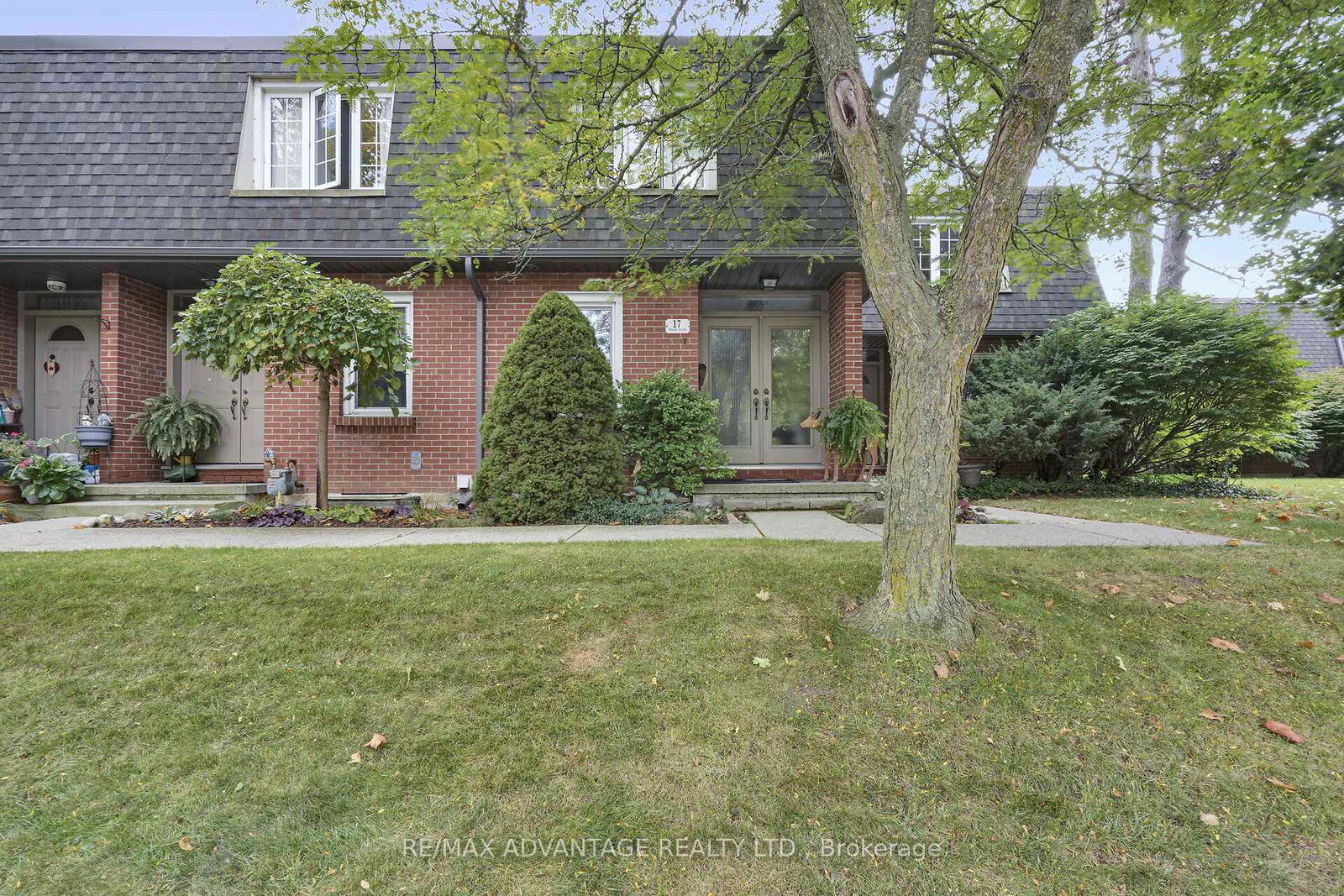 17-blackacres-boulevard-london-north-ontario-x12441817