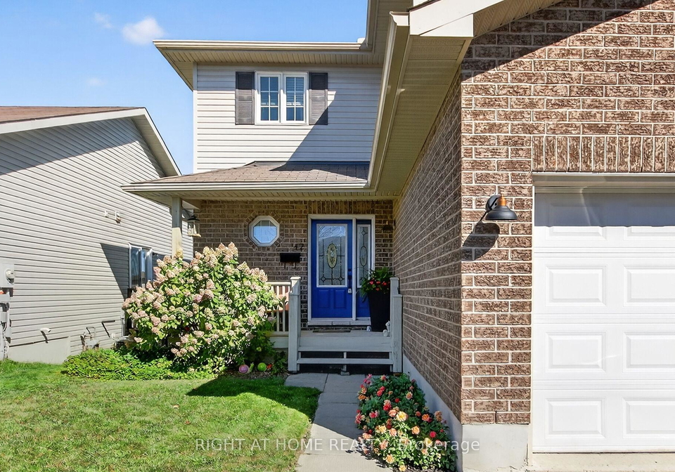 42-frieday-street-arnprior-ontario-x12441849