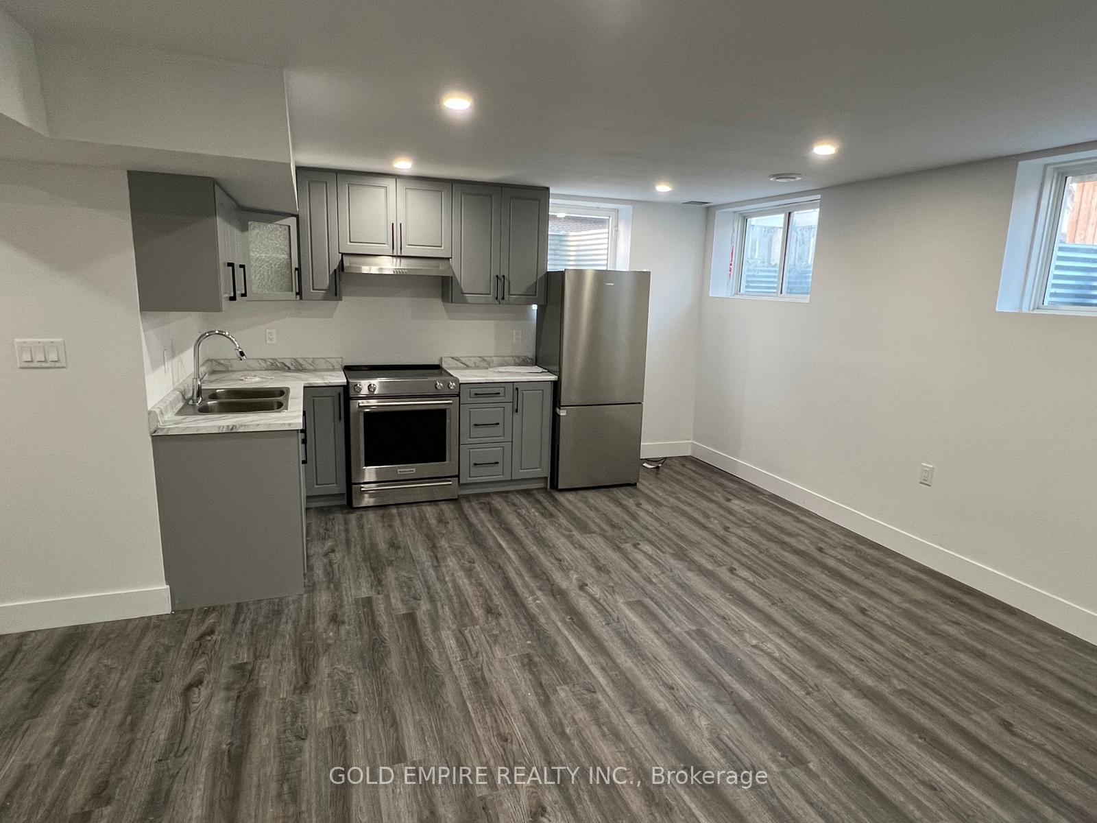 1423-lawson-road-london-north-ontario-x12441897