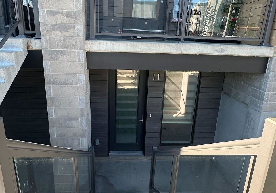 261-woodbine-avenue-kitchener-ontario-x12442009