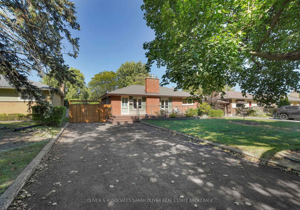200-gladman-avenue-london-south-ontario-x12442148