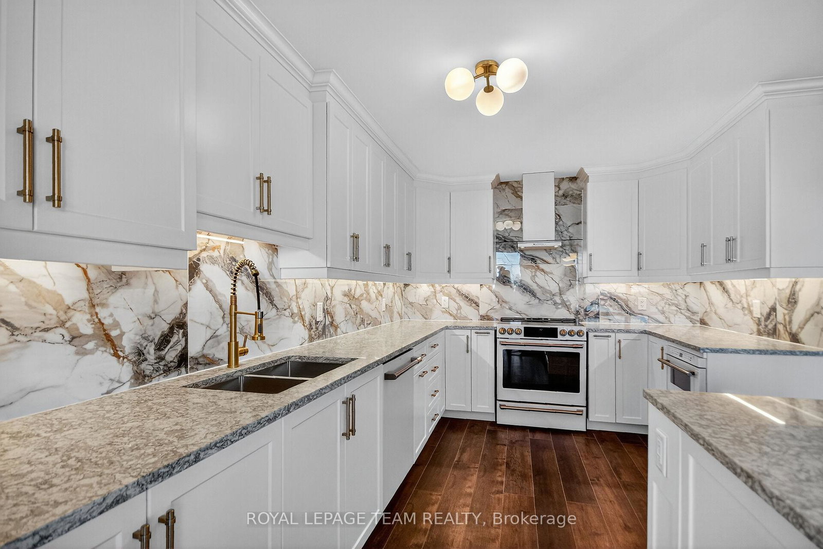 515-st-laurent-boulevard-manor-park-cardinal-glen-and-area-ottawa-ontario-x12442157