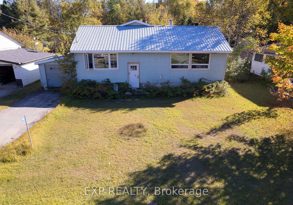 1043-estates-road-highlands-east-ontario-x12442292