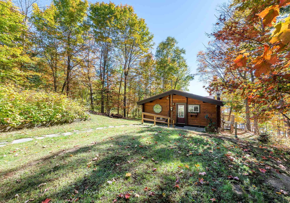 172-chalet-crescent-huntsville-ontario-x12442323