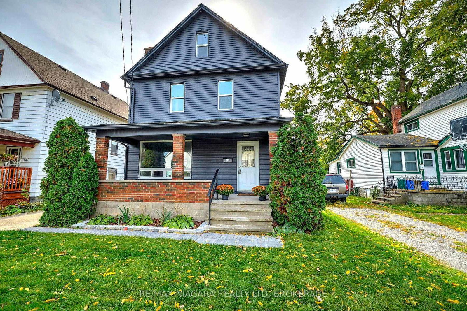 253-dufferin-street-fort-erie-ontario-x12442333