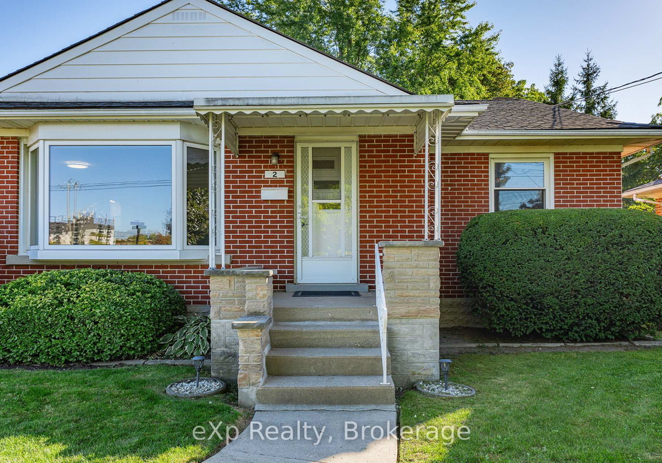 2-skov-crescent-guelph-ontario-x12442576