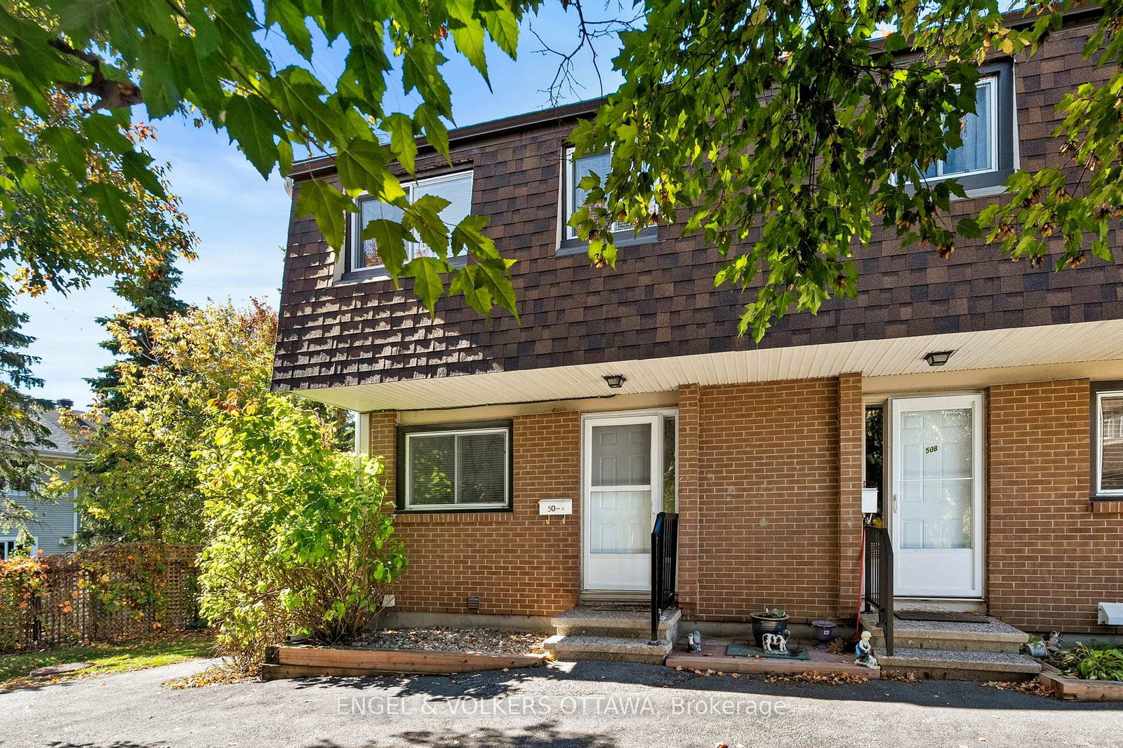 50a-sumac-street-ottawa-ontario-x12442593
