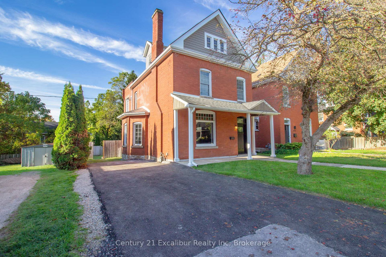 445-st-david-street-n-centre-wellington-ontario-x12442907