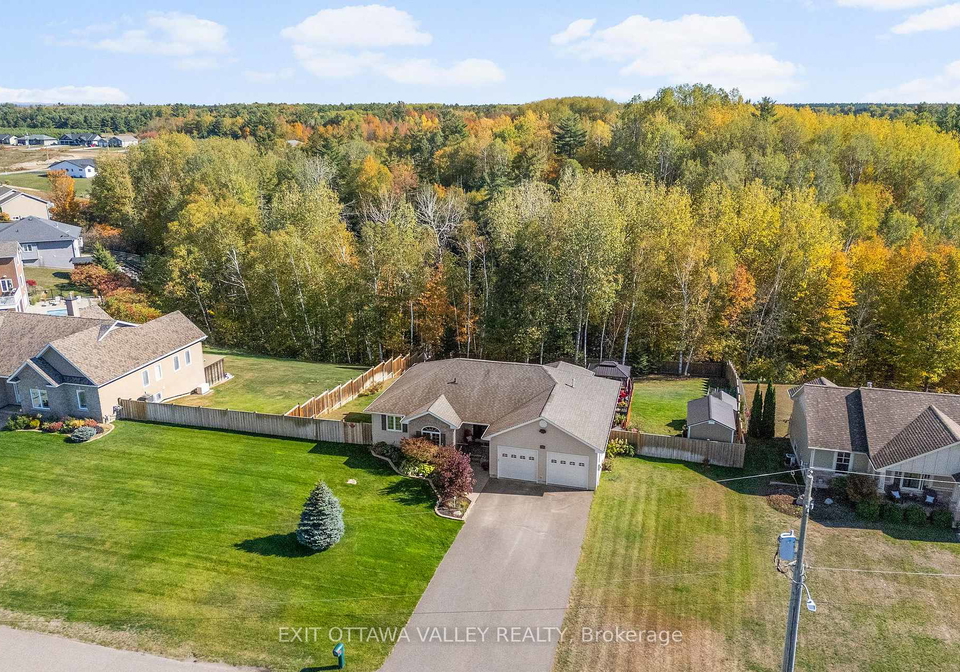 1-fern-gully-lane-whitewater-region-ontario-x12442975