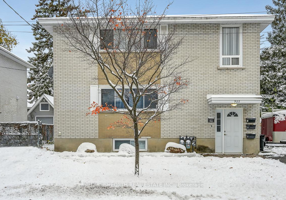922-pinewood-crescent-ottawa-ontario-x12443074