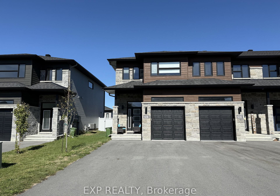 2014-berne-street-russell-ontario-x12443348