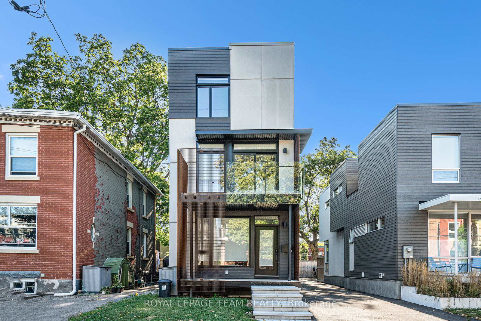 90-hamilton-avenue-n-ottawa-ontario-x12443651