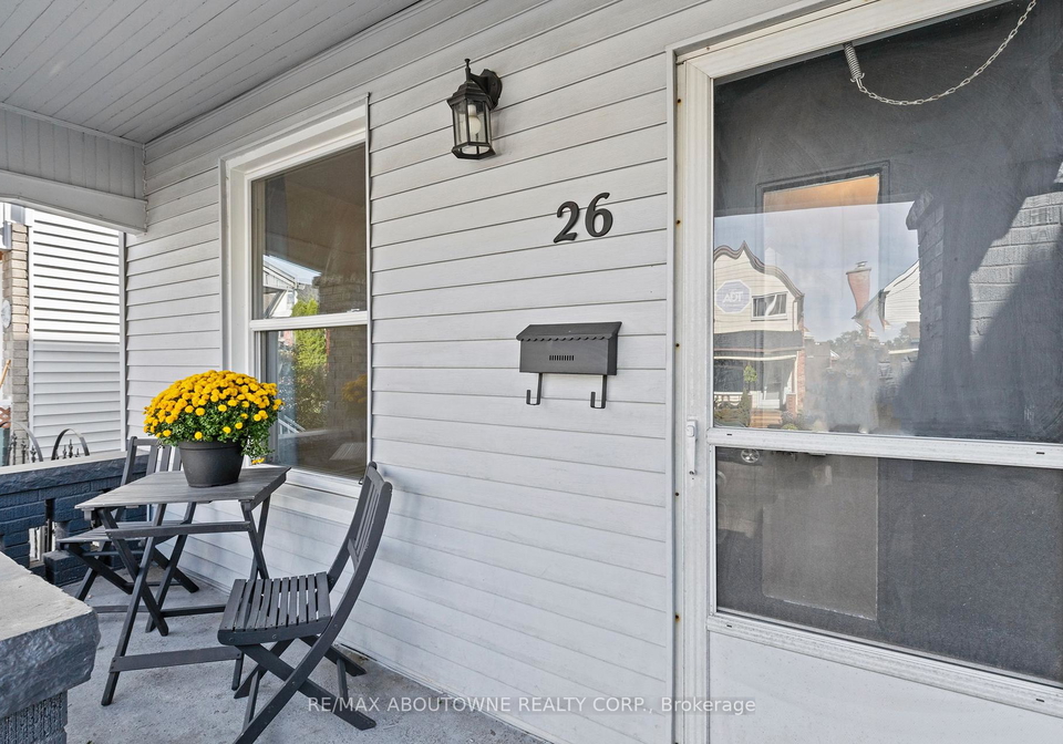 26-rosemont-avenue-hamilton-ontario-x12443684