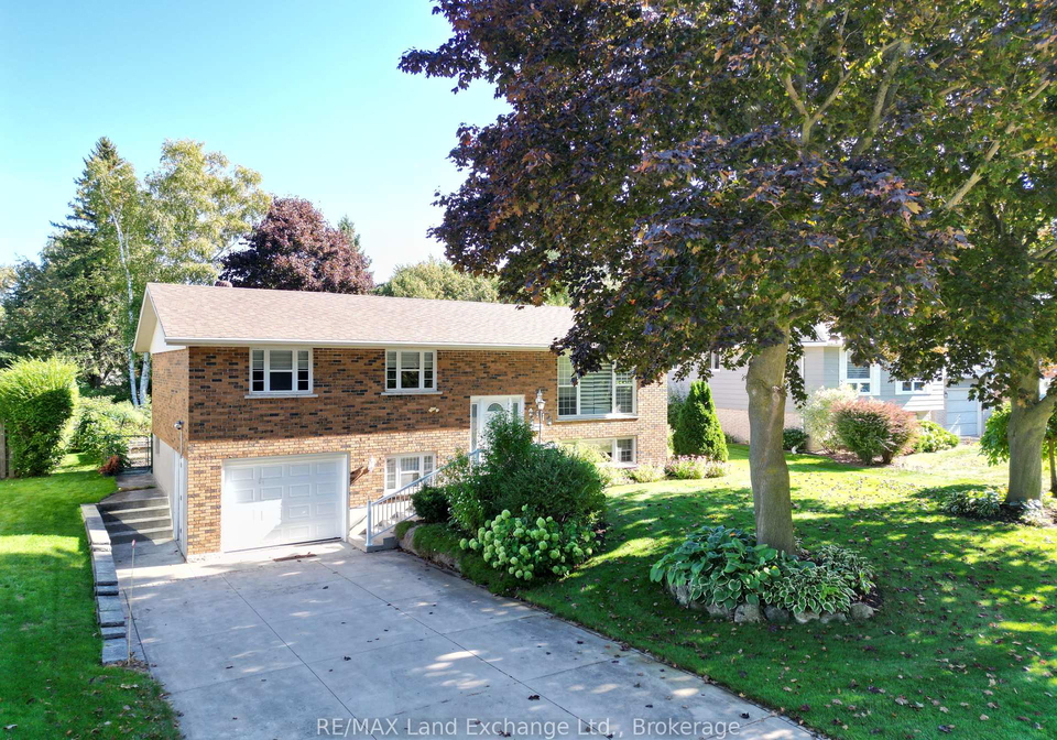 211-nelson-street-kincardine-ontario-x12443729