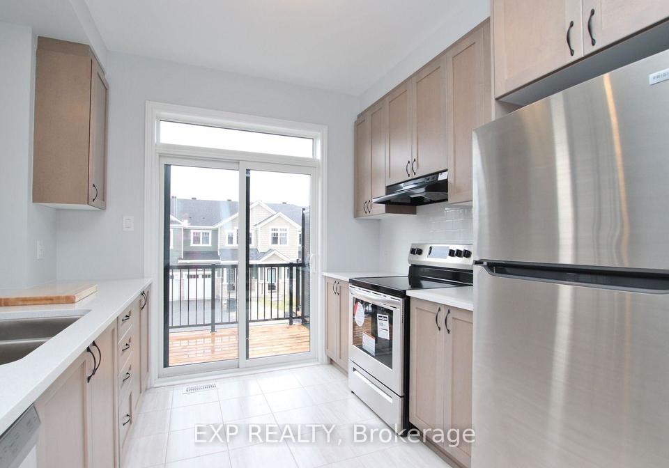 39-lentago-avenue-ottawa-ontario-x12443878