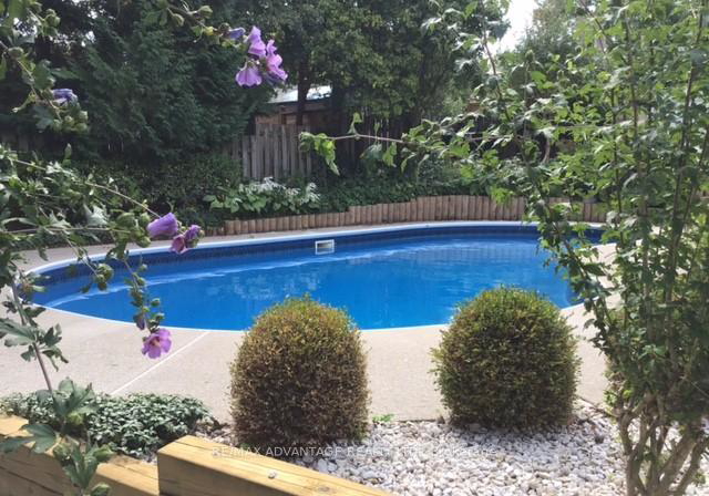 19-tanglewood-avenue-london-south-ontario-x12443896