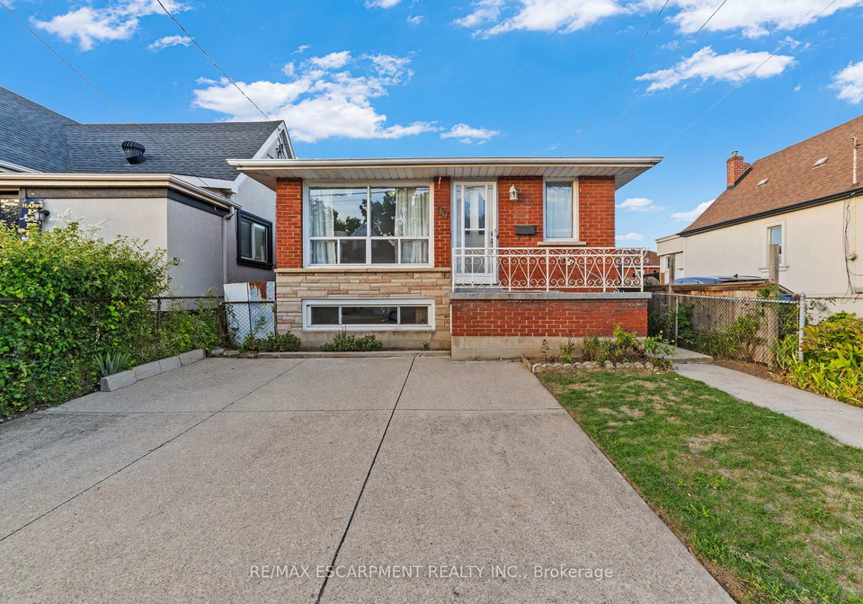 99-edinburgh-avenue-hamilton-ontario-x12443953