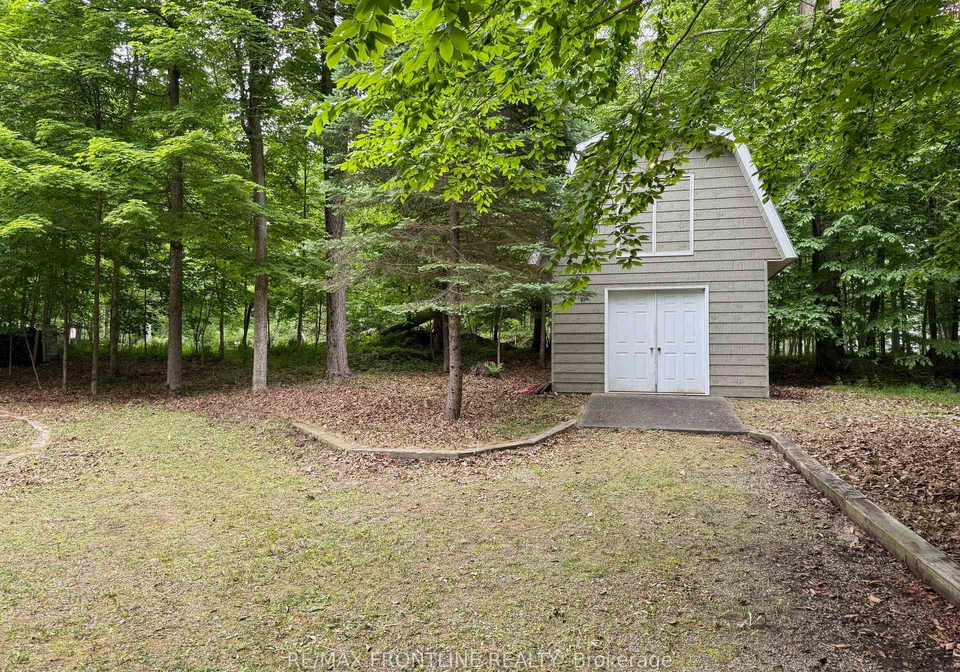 436-miners-point-road-tay-valley-ontario-x12444291