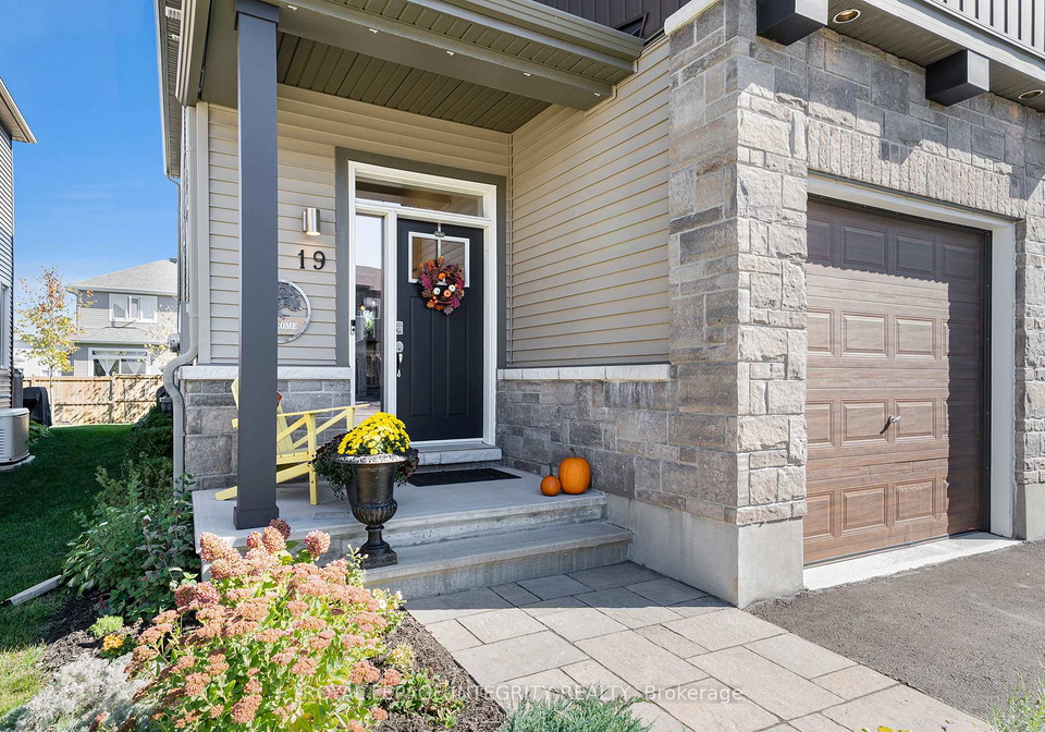 19-riddell-street-carleton-place-ontario-x12444334