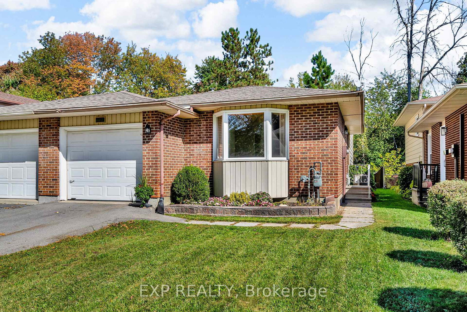 660-champlain-drive-cornwall-ontario-x12444602