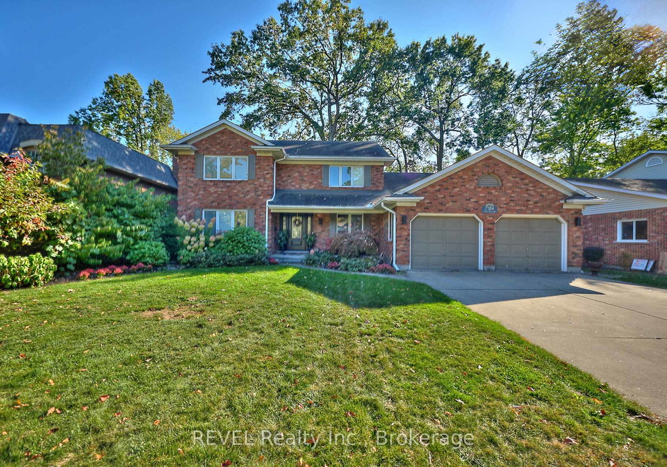 7134-mount-forest-lane-niagara-falls-ontario-x12444645