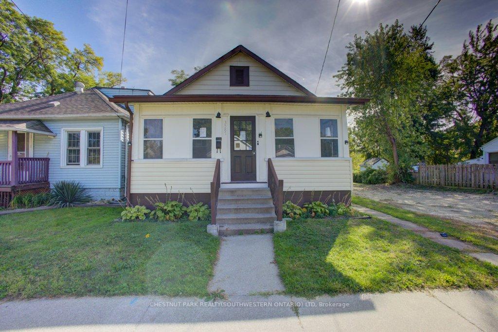 3587-bloomfield-road-windsor-ontario-x12444755