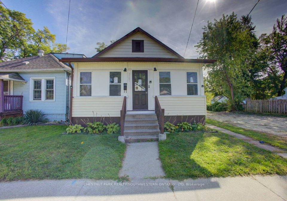 3587-bloomfield-road-windsor-ontario-x12444755