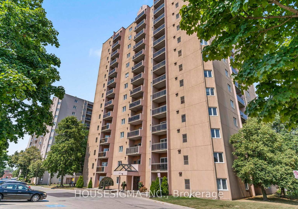860-commissioners-road-e-london-south-ontario-x12444875