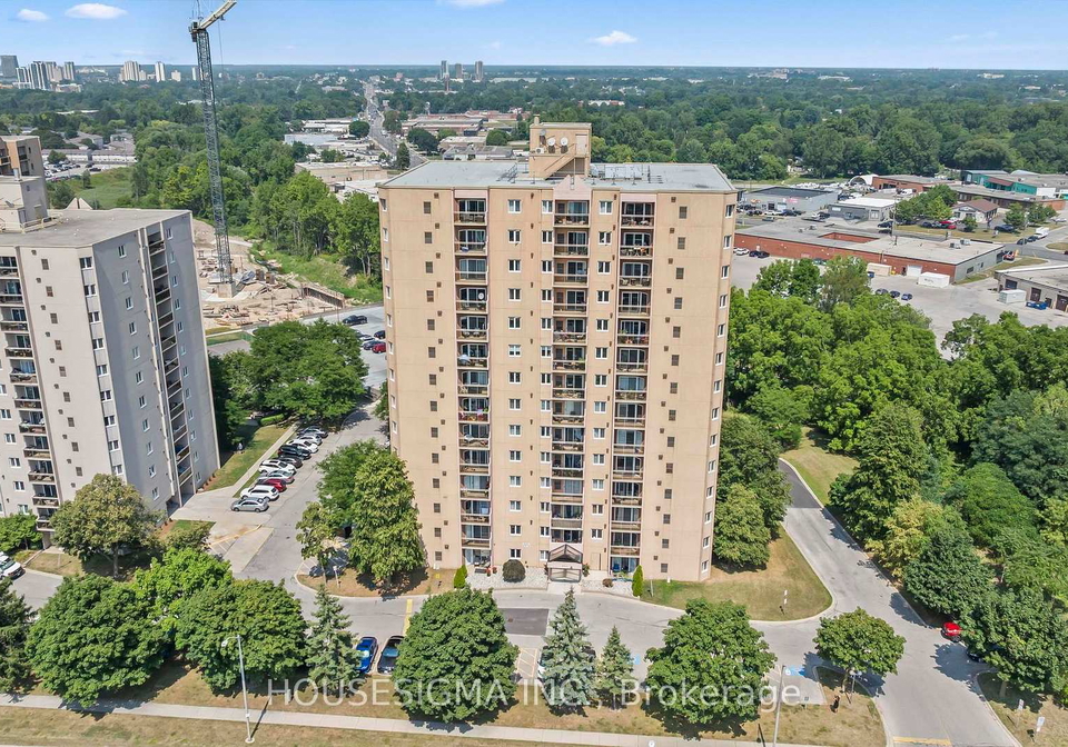 860-commissioners-road-e-london-south-ontario-x12444875