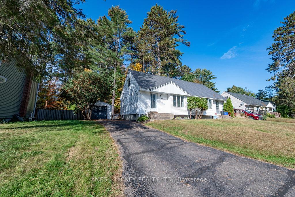 13-thomson-crescent-deep-river-ontario-x12444939