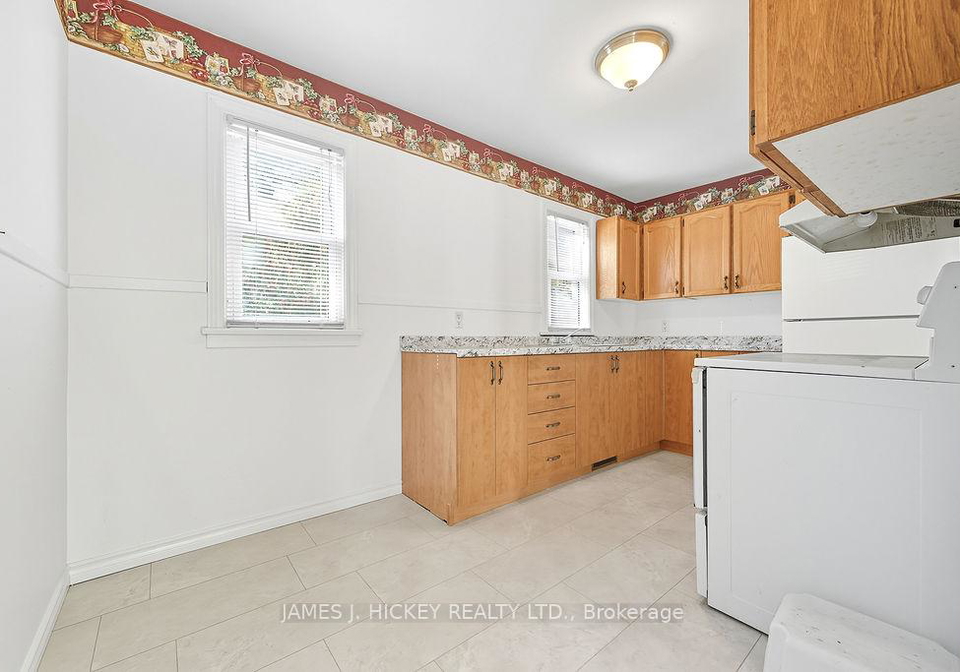 13-thomson-crescent-deep-river-ontario-x12444939