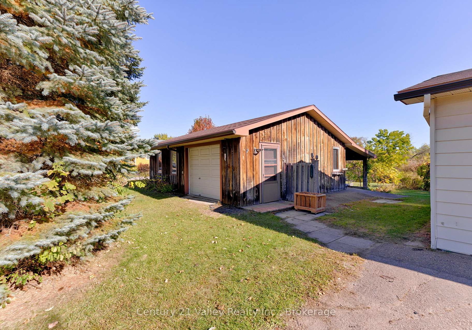 405-moore-street-renfrew-ontario-x12444965