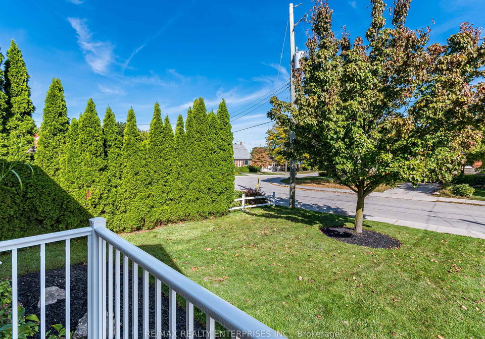 30-alderney-avenue-hamilton-ontario-x12444975