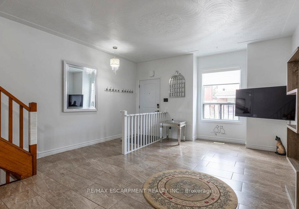 52-clyde-street-hamilton-ontario-x12445060