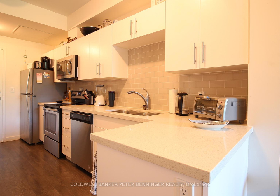 690-king-street-w-kitchener-ontario-x12445135