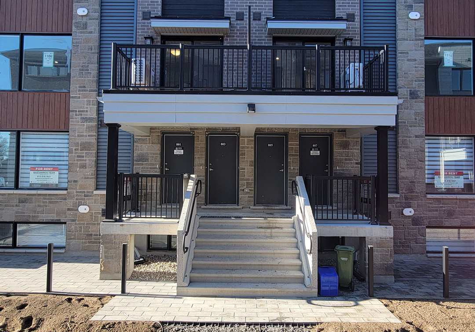 801-arcadian-private-kanata-ontario-x12445344