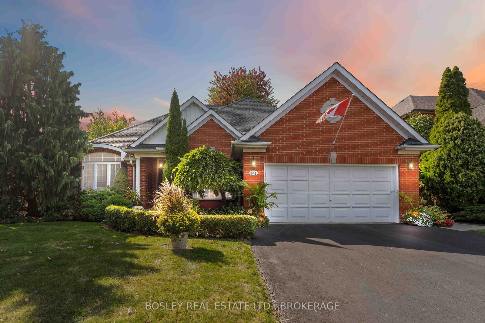 641-simcoe-street-niagara-on-the-lake-ontario-x12445482