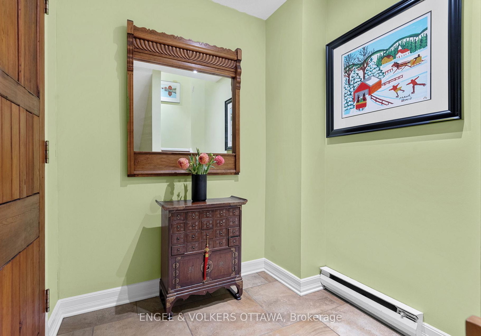 7somerset-street-w-ottawa-ontario-x12445536