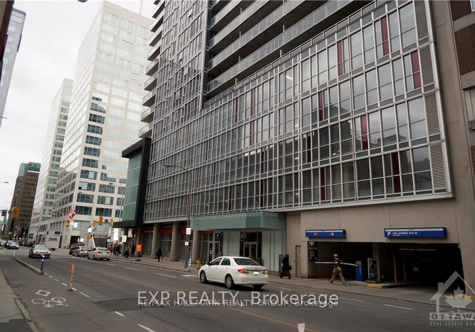 324-laurier-avenue-w-ottawa-ontario-x12445604
