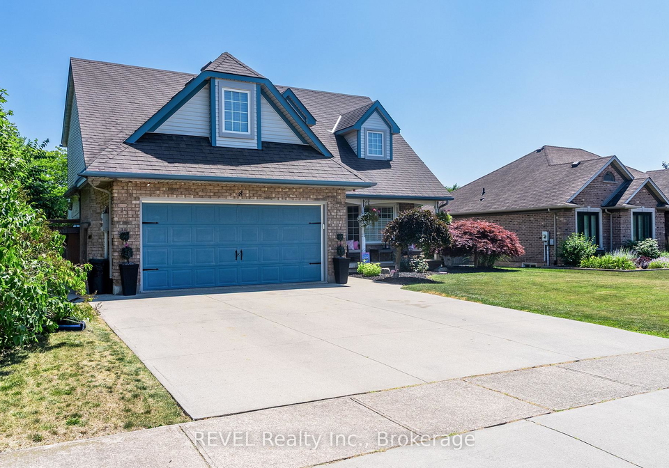 8-virginia-street-welland-ontario-x12446120