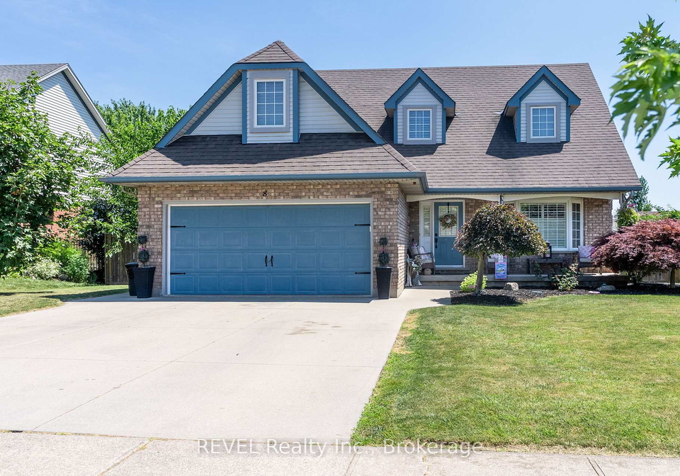 8-virginia-street-welland-ontario-x12446120