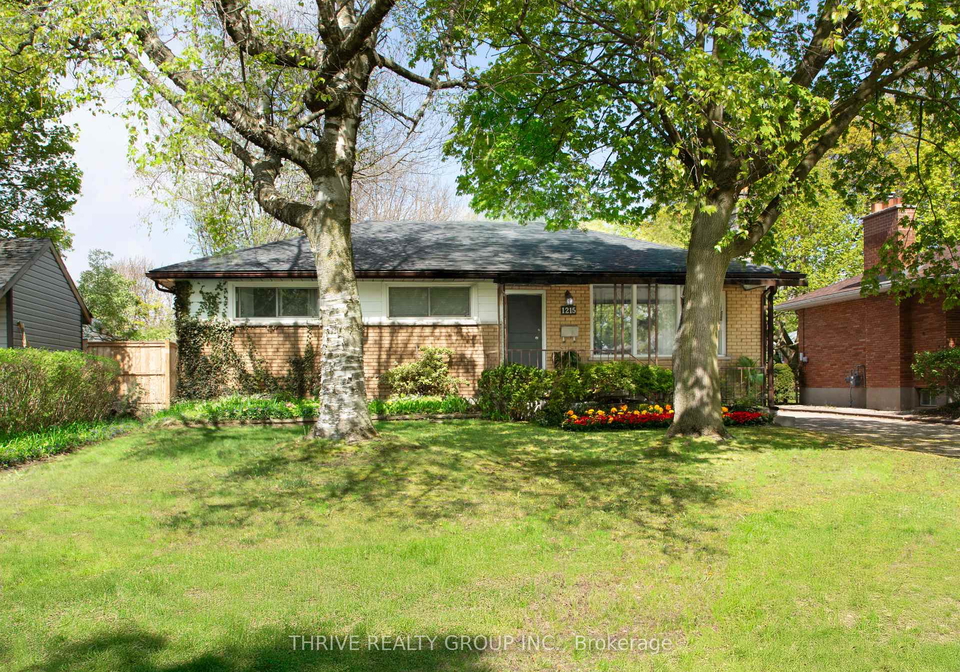 1215-michael-street-london-east-ontario-x12446145